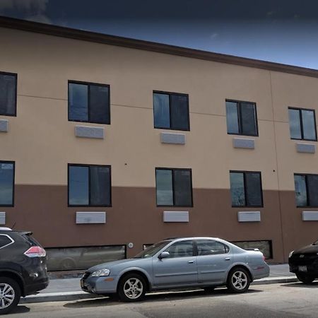 Quality Inn Queens Ню Йорк Екстериор снимка